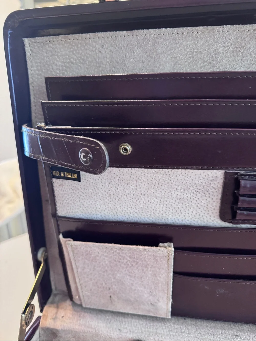 Vintage Mallard Men's Briefcase - Brown Burgundy Leather